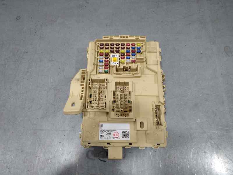 Caja Reles / Fusibles para Hyundai Kona