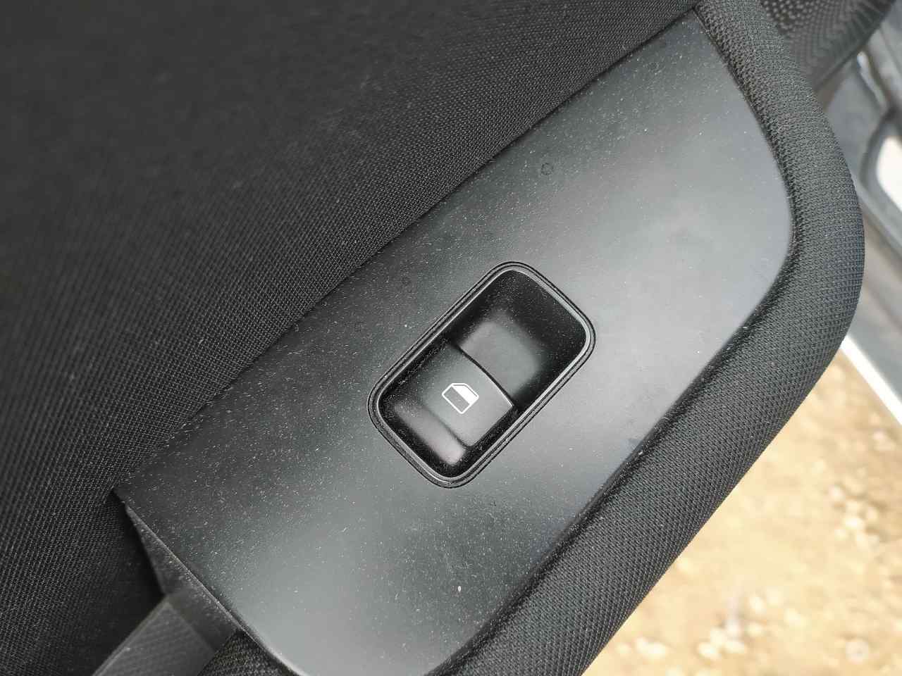 Mando Elevalunas Trasero Izquierdo para Kia Xceed