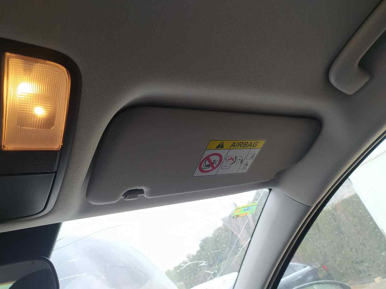 Parasol Derecho para Kia Xceed