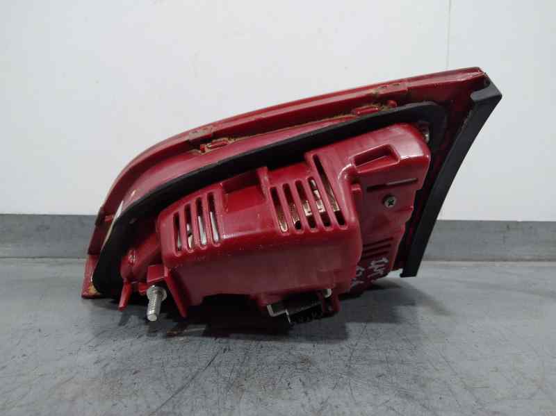 Piloto Trasero Izquierdo Interior para Audi A4 Avant (8K5) (2008)
