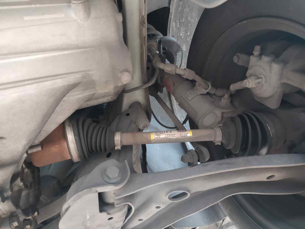 Transmision Delantera Izquierda para Ford Tourneo Courier (C4A)