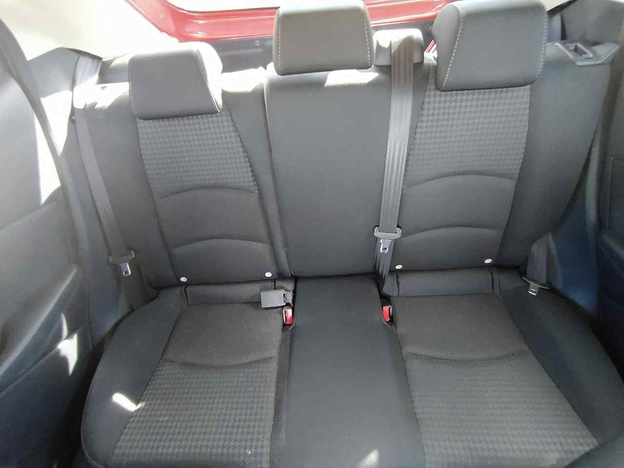 Asientos Traseros para Mazda 2 Lim. ()