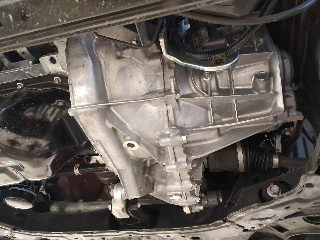 Caja Cambios para Mazda 2 Lim. ()