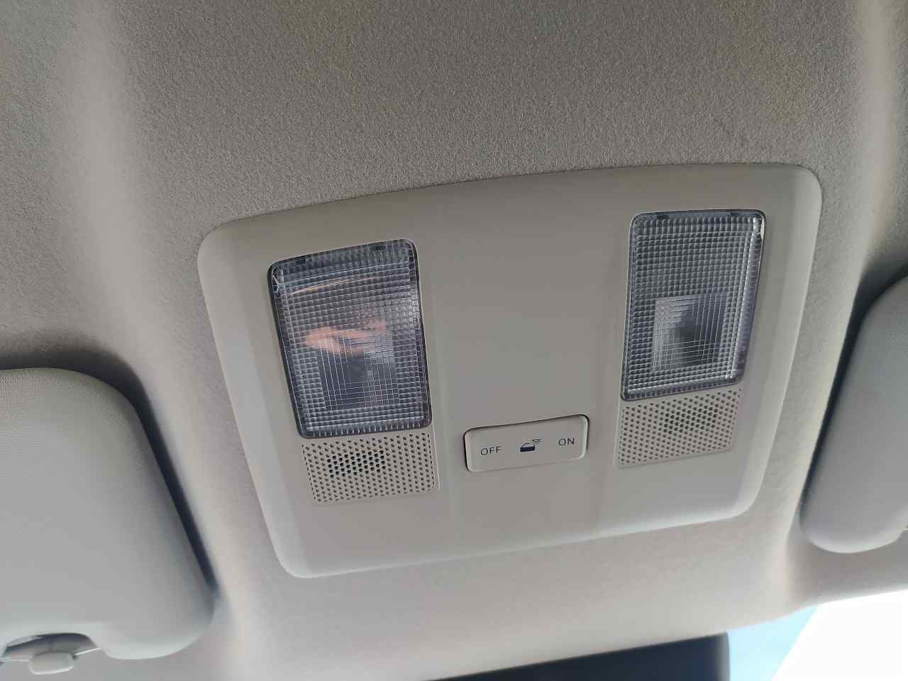 Luz Interior para Mazda 2 Lim. ()