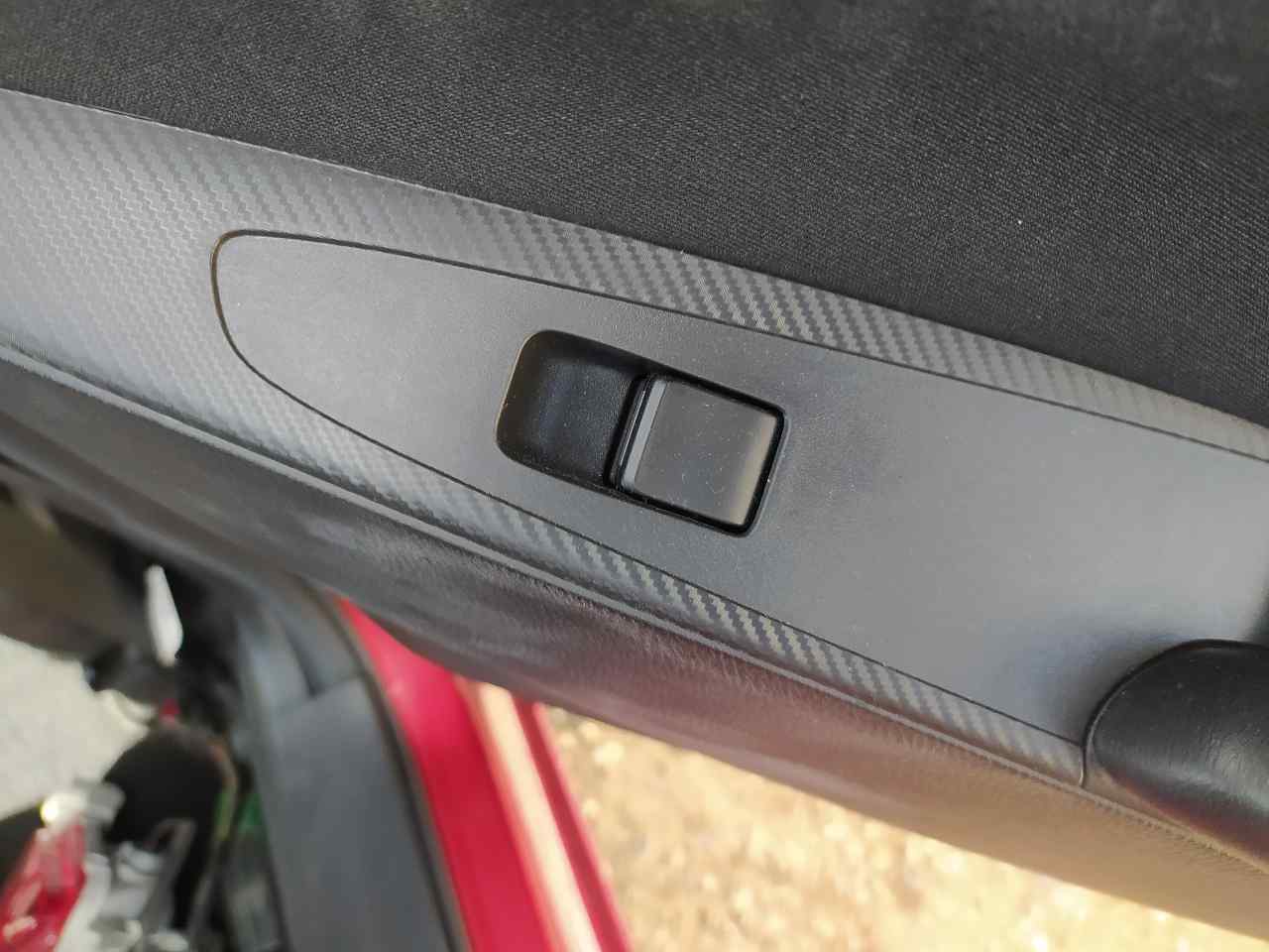 Mando Elevalunas Trasero Derecho para Mazda 2 Lim. ()