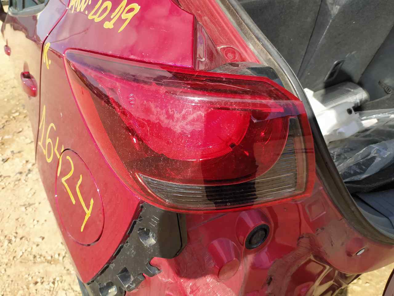 Piloto Trasero Izquierdo Exterior para Mazda 2 Lim. ()