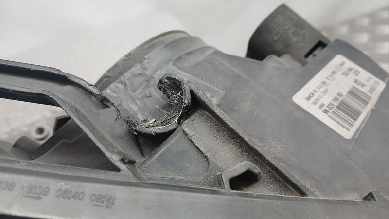Faro Derecho para Peugeot 3008