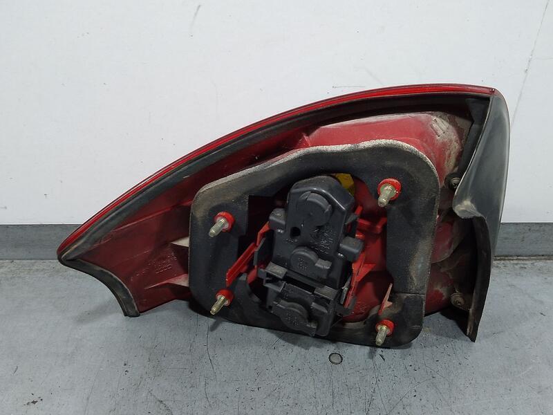 Piloto Trasero Derecho para Audi A6 Berlina (4B2)