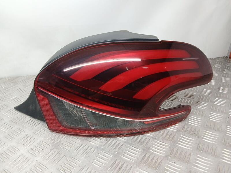 Piloto Trasero Derecho para Peugeot 208