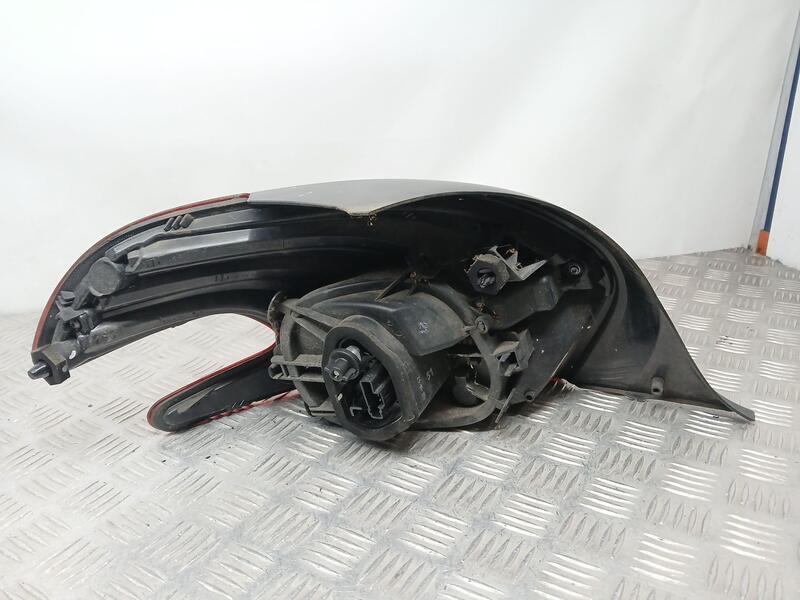 Piloto Trasero Derecho para Peugeot 208