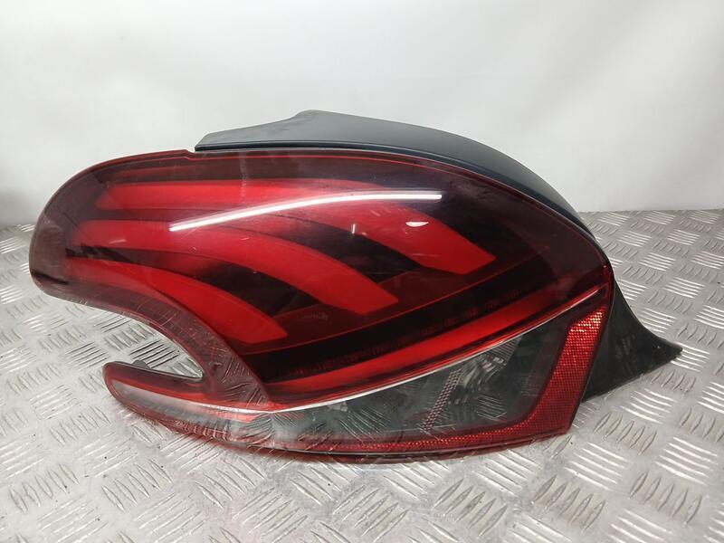 Piloto Trasero Izquierdo para Peugeot 208