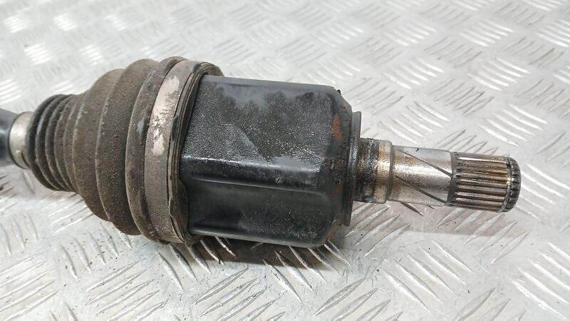 Transmision Delantera Izquierda para Alfa Romeo 159 (140)