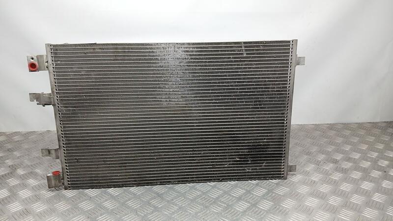 Condensador / Radiador Aire Acondicionado para Nissan Qashqai (J10)
