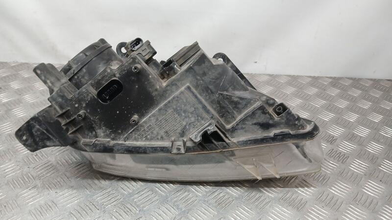 Faro Izquierdo para Nissan Qashqai (J10)