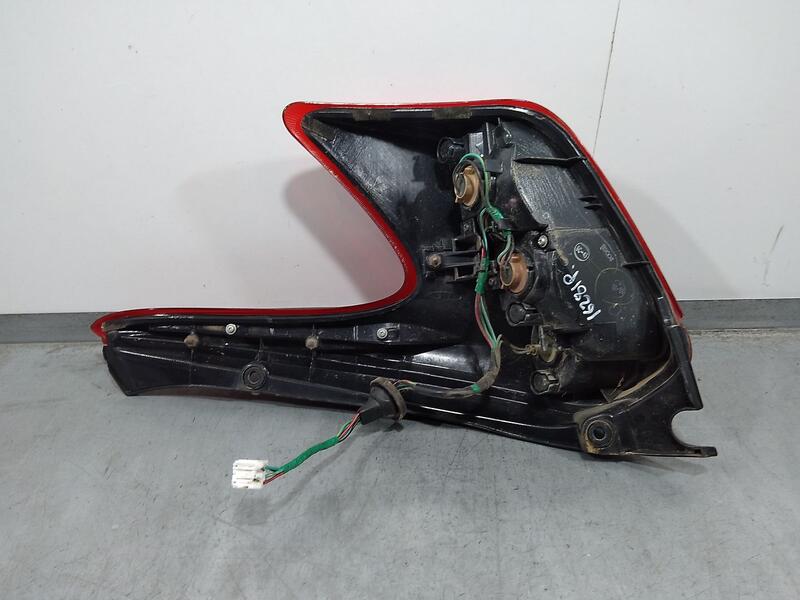 Piloto Trasero Izquierdo para Nissan Juke (F15)