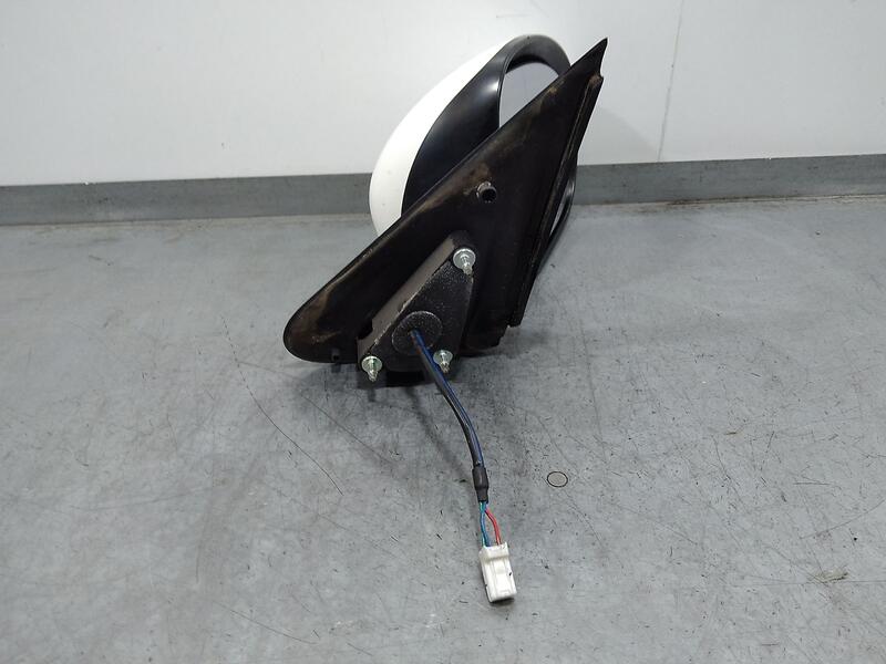 Retrovisor Derecho para Nissan Juke (F15)