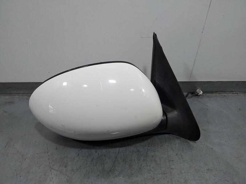 Retrovisor Derecho para Nissan Juke (F15)