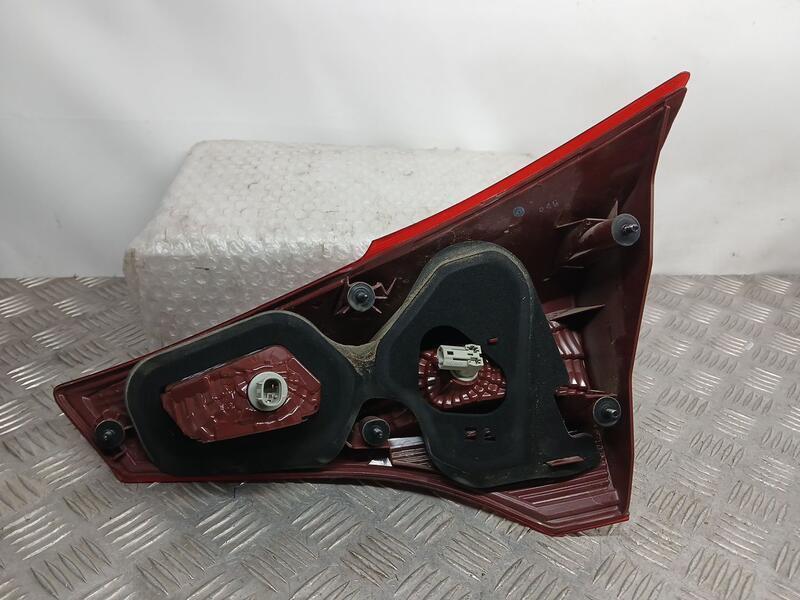 Piloto Trasero Izquierdo Interior para Toyota Rav 4