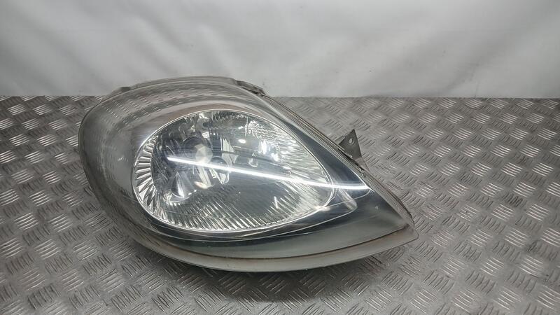 Faro Derecho para Renault Trafic Caja Cerrada (Ab 4.01)