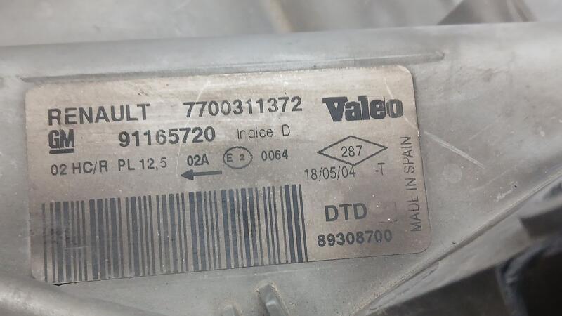 Faro Derecho para Renault Trafic Caja Cerrada (Ab 4.01)