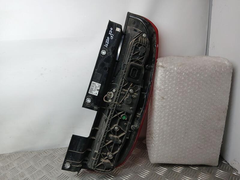 Piloto Trasero Izquierdo para Fiat Doblo Ii Cargo (263)