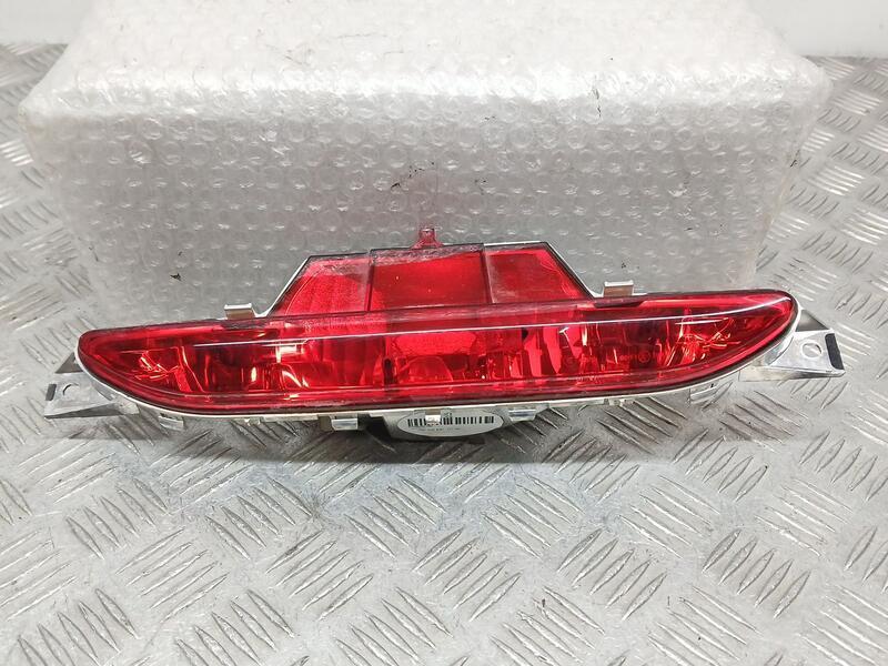 Piloto Trasero Central para Peugeot 208