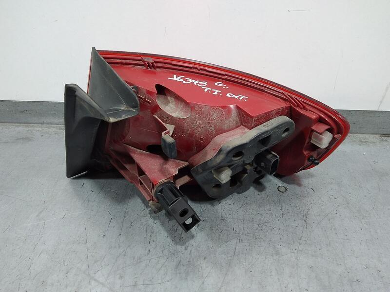 Piloto Trasero Izquierdo para Audi A4 Ber. (B8)