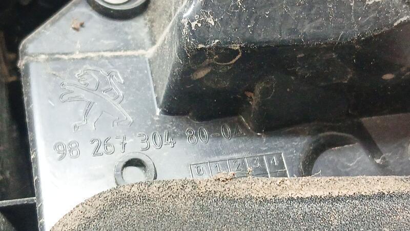 Piloto Trasero Izquierdo para Peugeot 2008 (--.2013->)