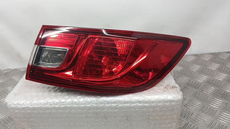 Piloto Trasero Derecho para Renault Clio Iv
