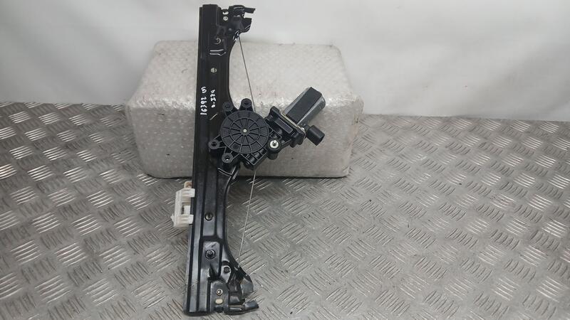 Elevalunas Delantero Derecho para Fiat Nuova 500 (150)