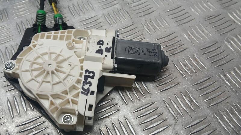 Elevalunas Delantero Derecho para Audi A1 (8X)