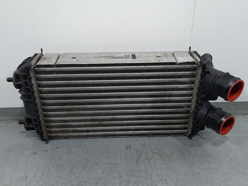 Intercooler para Peugeot 208 (P2)