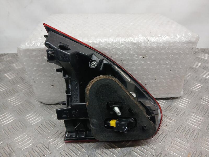 Piloto Trasero Derecho Interior para Peugeot 2008 (--.2013->)