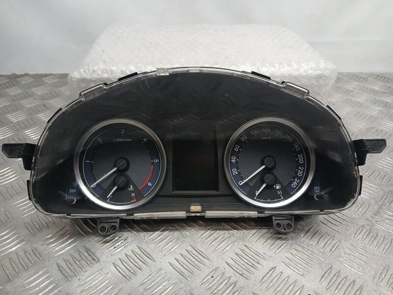 Cuadro Instrumentos para Toyota Auris