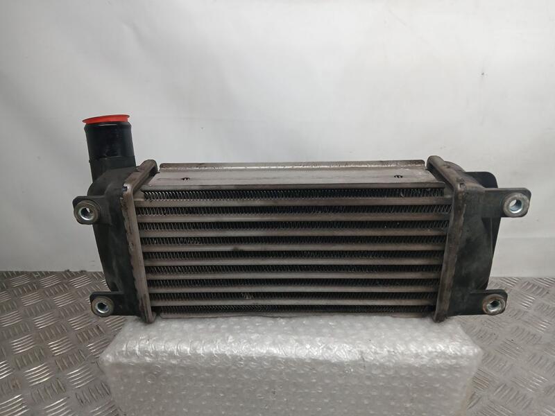 Intercooler para Toyota Auris