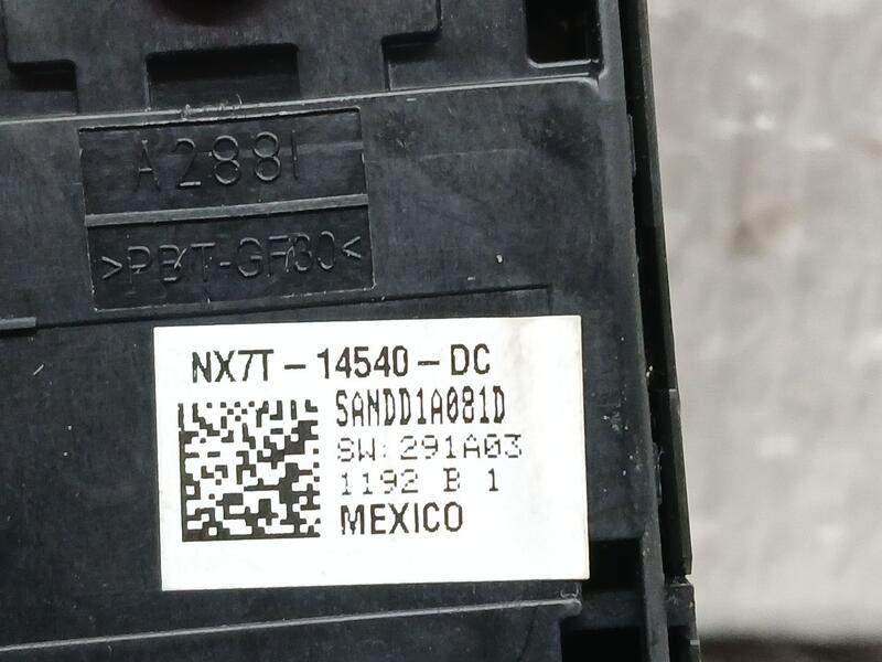 Mando Elevalunas Delantero Izquierdo para Ford Focus