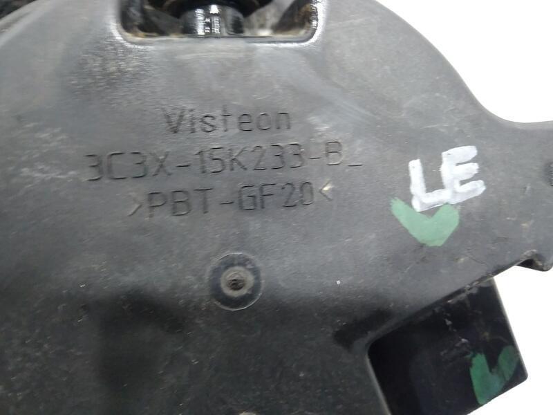 Faro Antiniebla Izquierdo para Audi A6 Berlina (4F2)