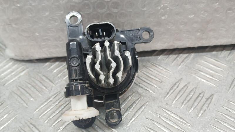 Faro Antiniebla Izquierdo para Opel Corsa F