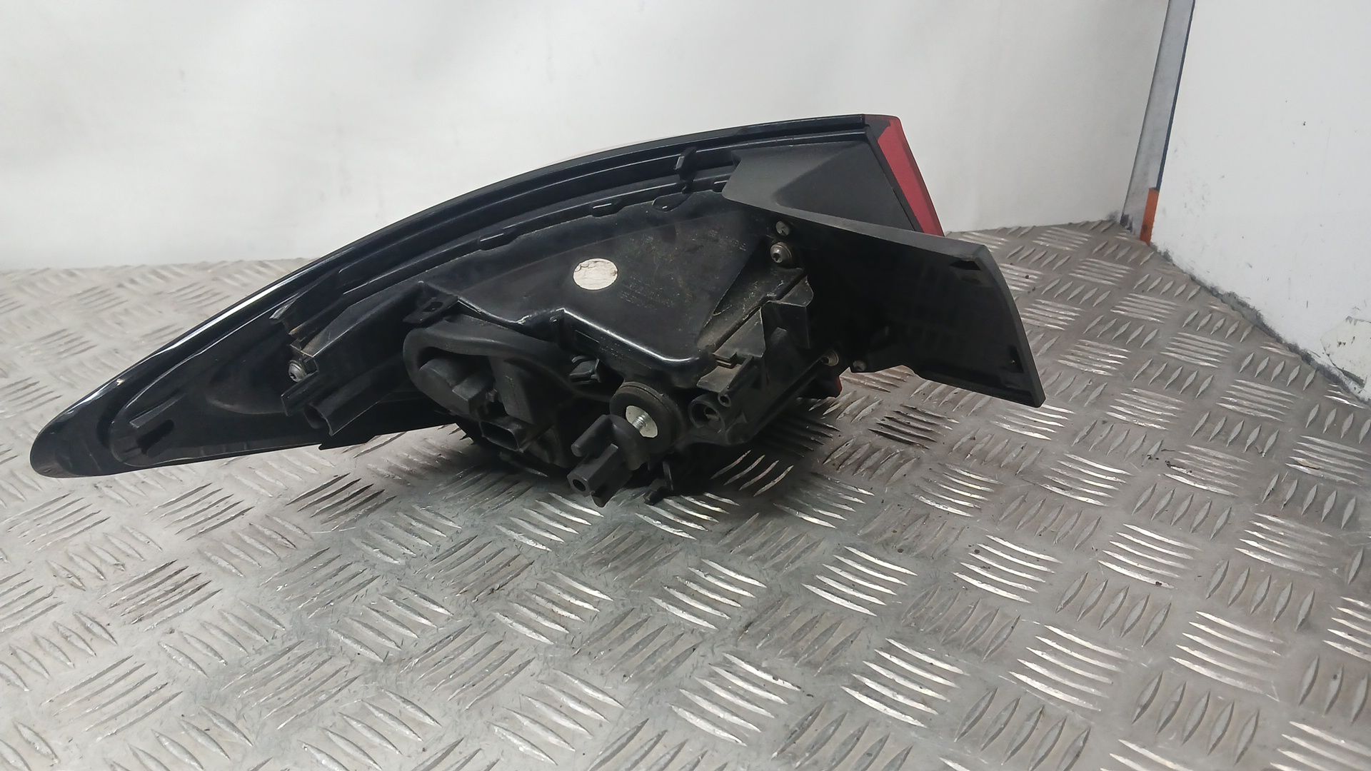 Piloto Trasero Derecho Exterior para Opel Astra K (B16)