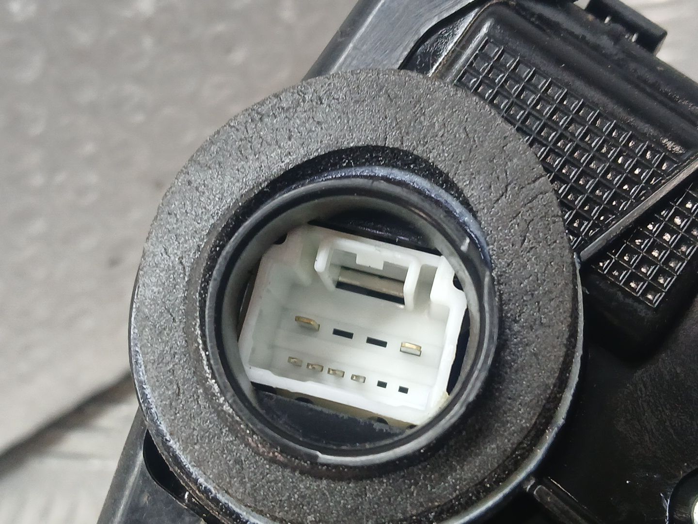 Cerradura Puerta Delantera Izquierda para Toyota Auris