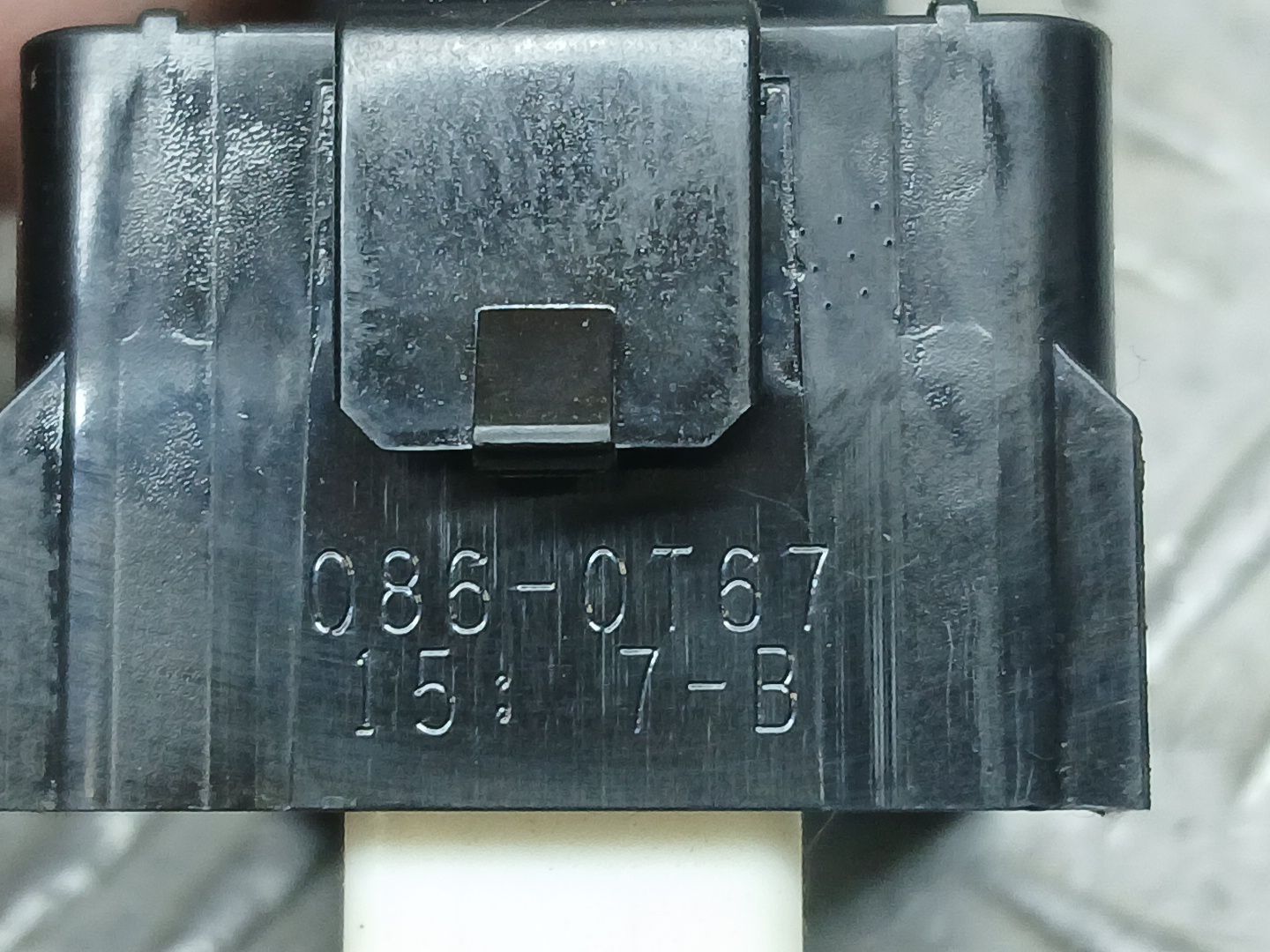 Mando Elevalunas Trasero Derecho para Toyota Auris