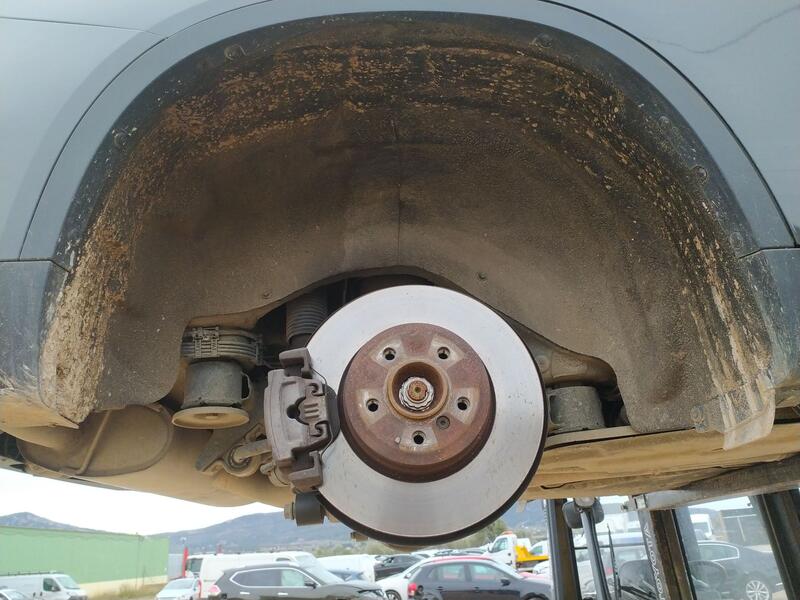 Plastico Pase Rueda Tras. Dch. para Bmw X5 (F15)