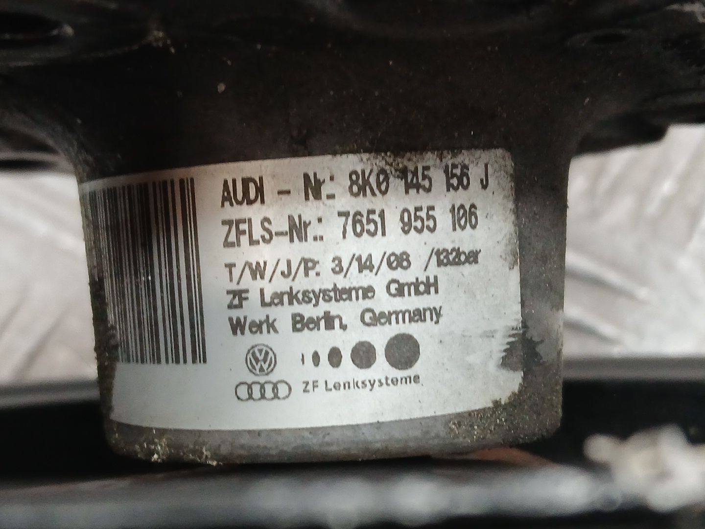 Bomba Direccion para Audi A5 (8T3)