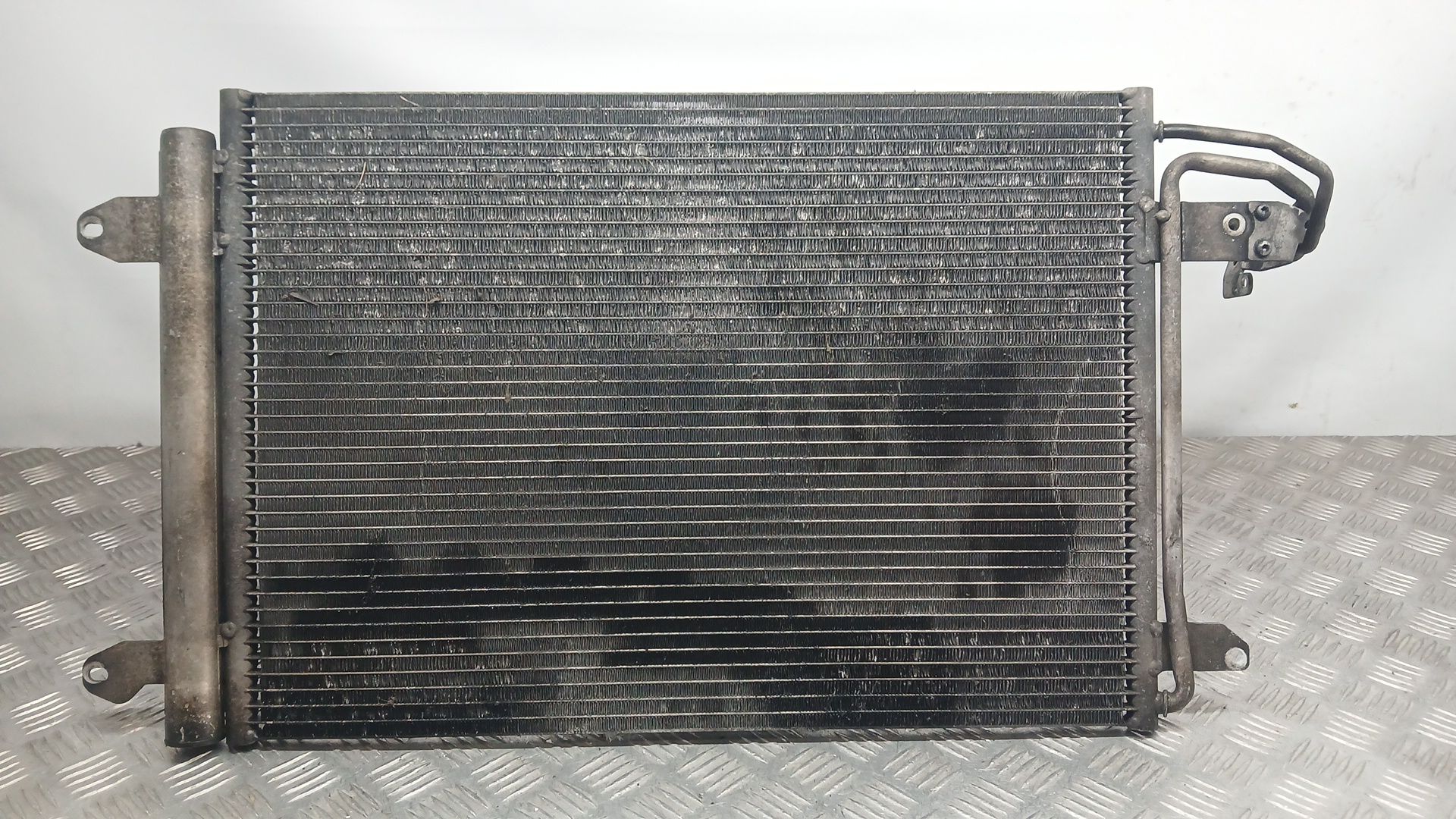 Condensador / Radiador Aire Acondicionado para Volkswagen Golf Vi (5K1)
