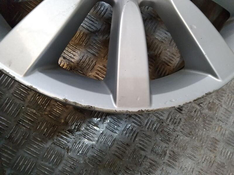 Juego Llantas Aluminio para Mitsubishi Lancer Sportback (Cx)