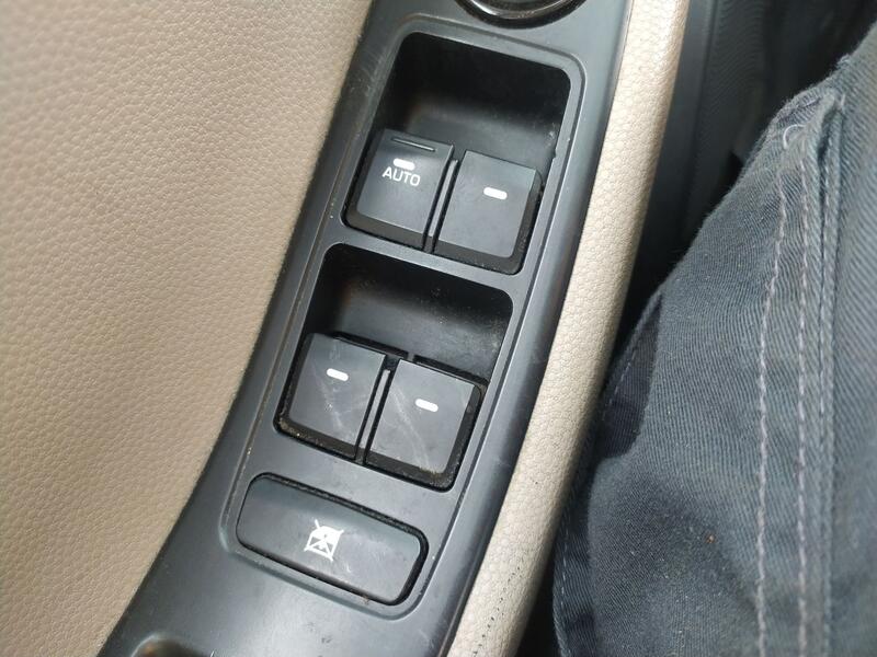 Mando Elevalunas Delantero Izquierdo para Hyundai I20 Ii (Gb, Ib)
