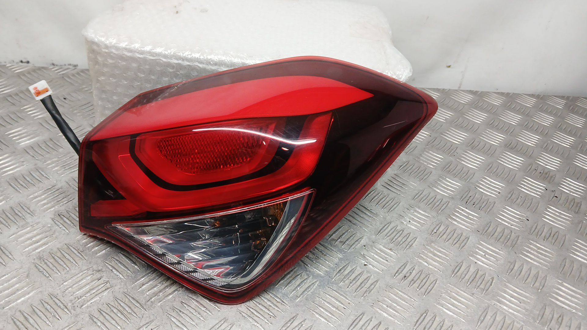 Piloto Trasero Derecho Exterior para Hyundai I20 Ii (Gb, Ib)