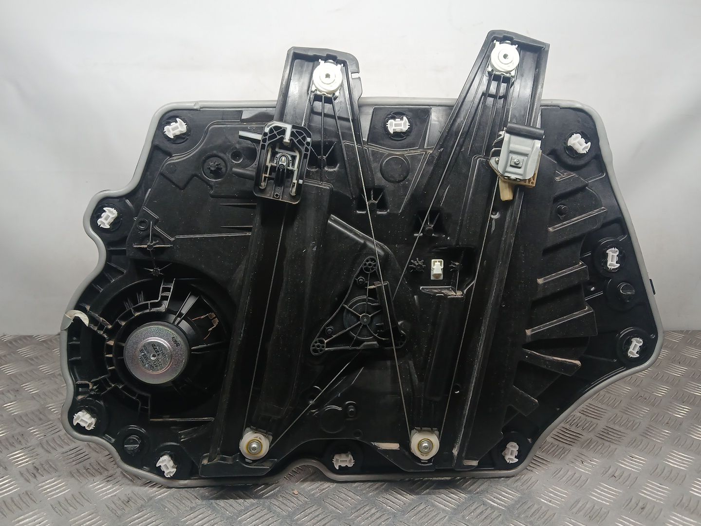 Elevalunas Delantero Izquierdo para Ford Fiesta Vii (Hj, Hf)