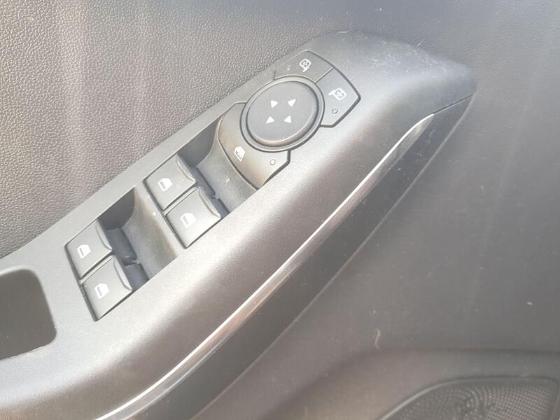 Mando Elevalunas Delantero Izquierdo para Ford Fiesta Vii (Hj, Hf)