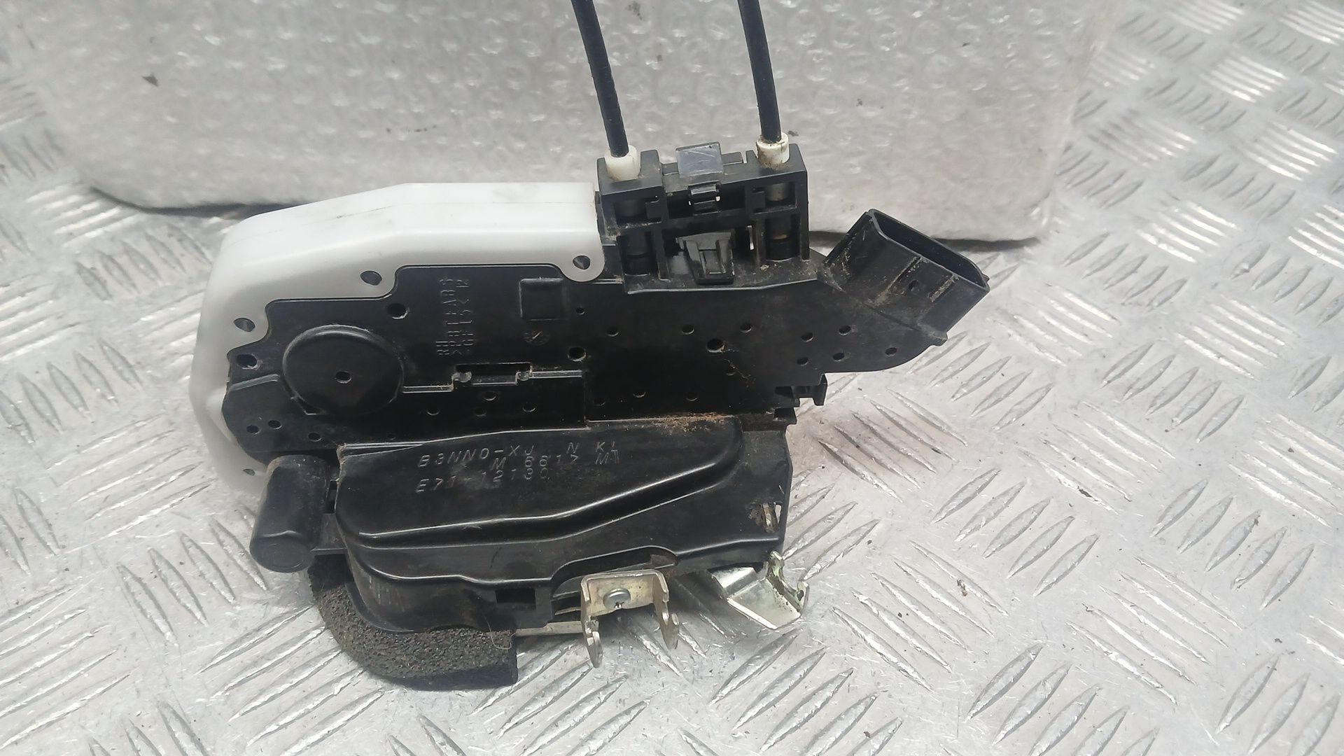 Cerradura Puerta Delantera Derecha para Nissan X-Trail Iii (T32_, T32R, T32Rr)